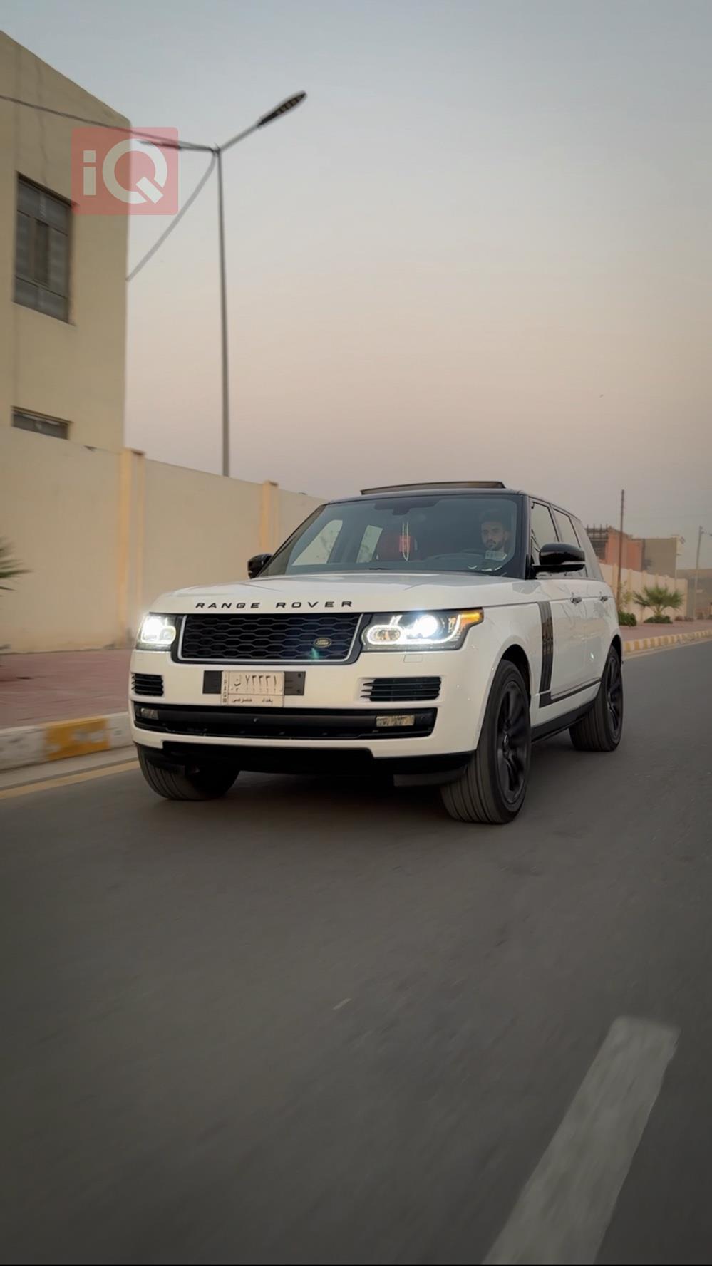 لاند روفر رينج روفر فوج